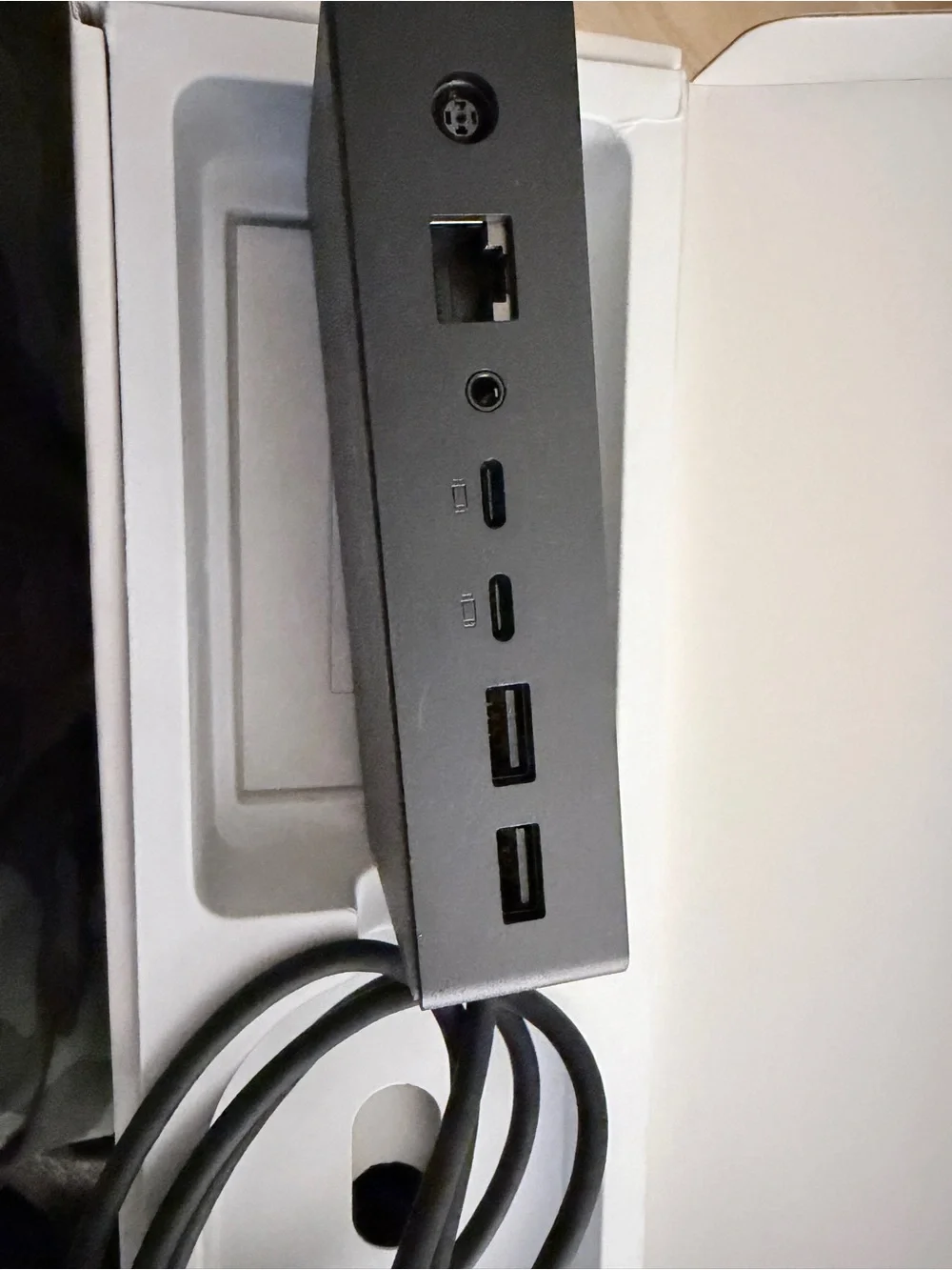 Microsoft Surface Dock 2
